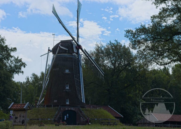 A mill across from the abandoned toy car: a little mystery